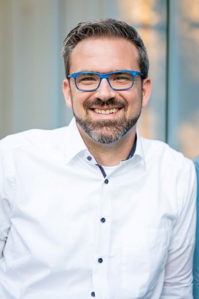 Prof. Dr. Philipp Diebold
